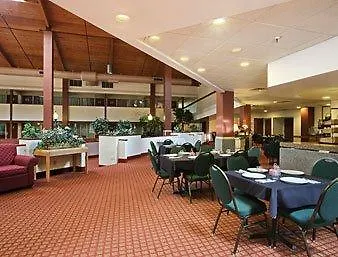 Ramada Conference Center South Hotel
